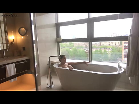 ❤️ Enorme babe die hartstochtelijk haar poesje aftrekt in de badkamer Porno fb at nl.pornpictureshq.ru ﹏