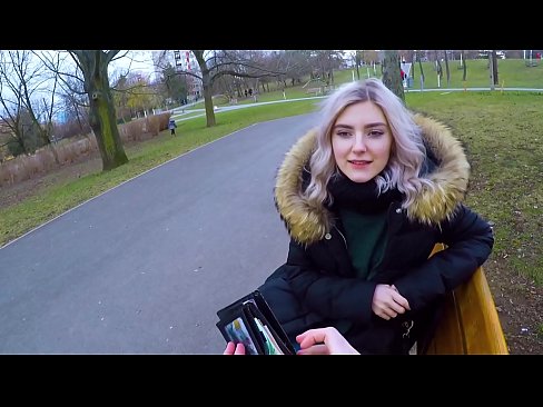 ❤️ Slikt het hete sperma van een vreemde voor geld - blowjob in het park door Eva Elfie Porno fb at nl.pornpictureshq.ru ﹏